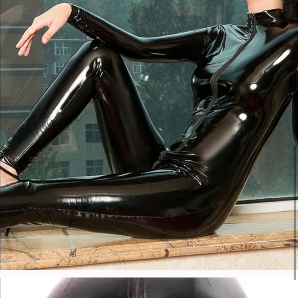 Vinyl Body suit - Picture 4 of 5